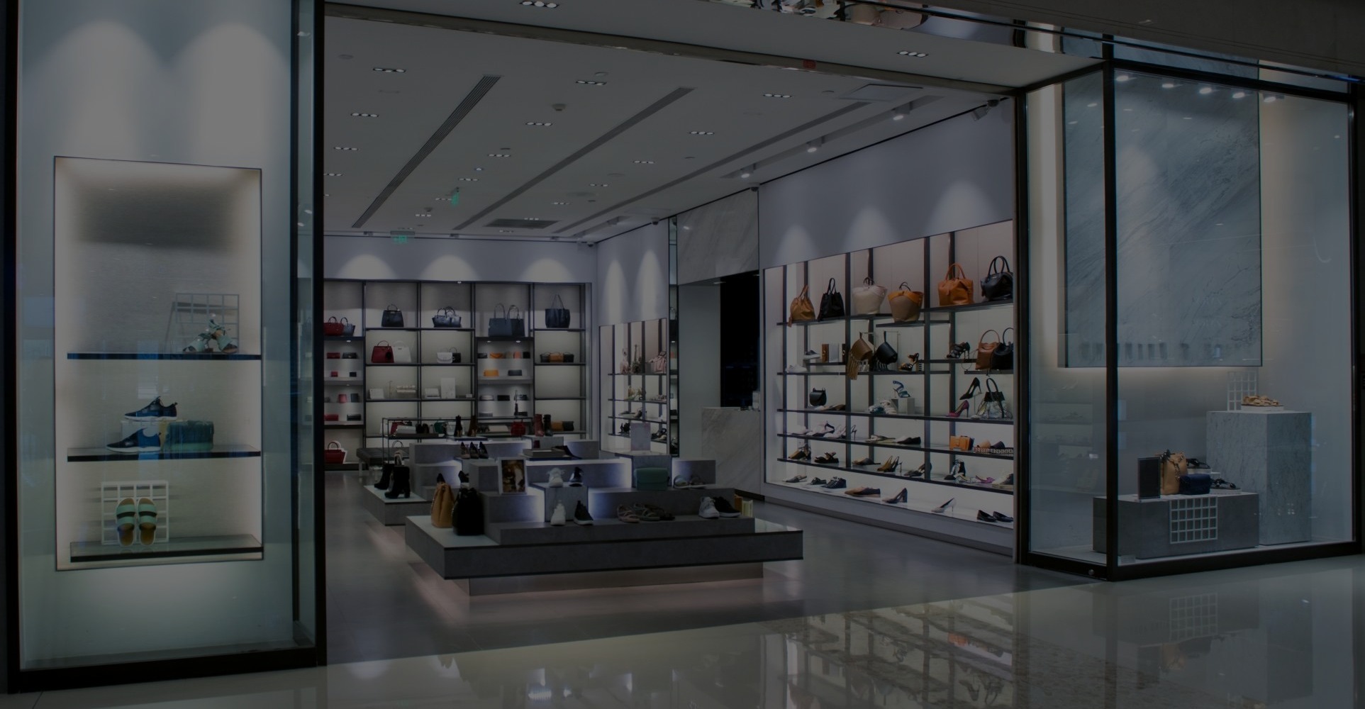 Slider, Glaziers in West Brompton, World's End, SW10